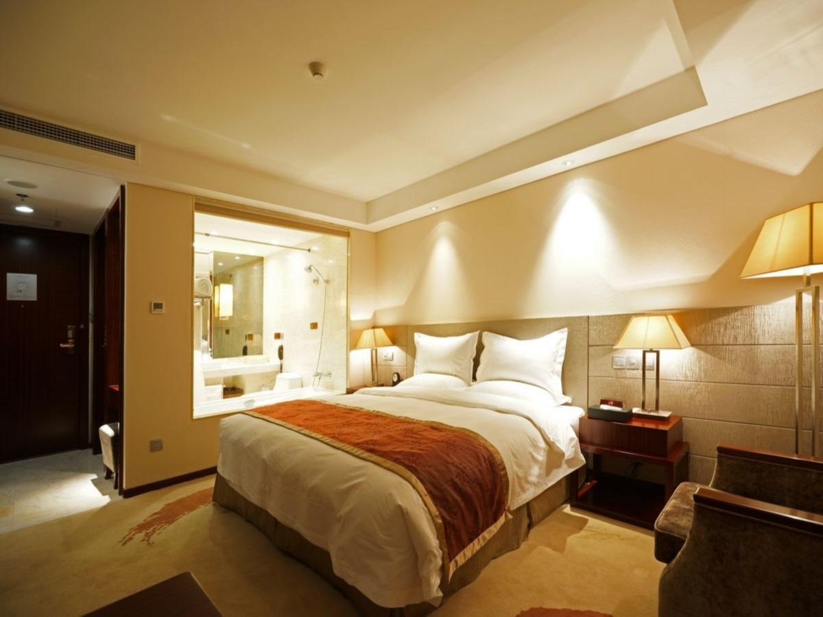 Regal Wangfujing 4*