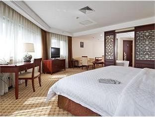 Hotel Regal Wangfujing 4*